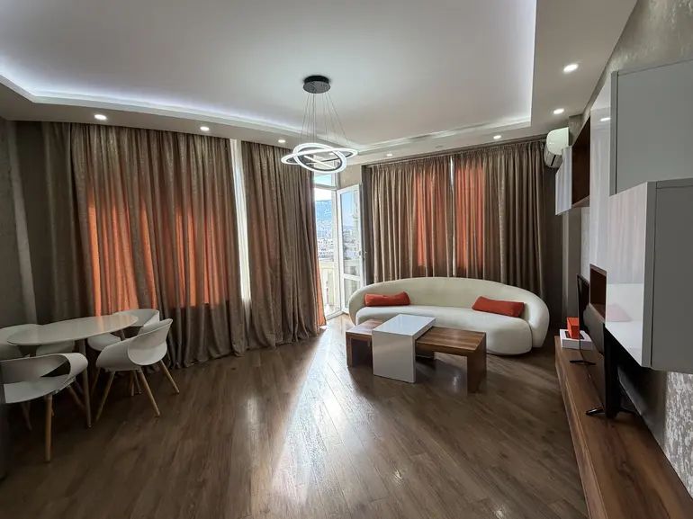 Квартира в Тбилиси, Грузия, 60 м² - фото 1