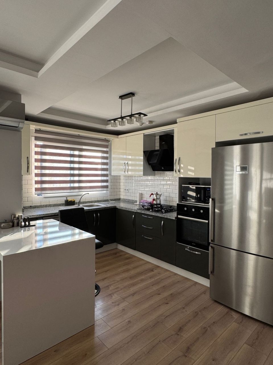 Квартира в Мерсине, Турция, 90 м² - фото 1