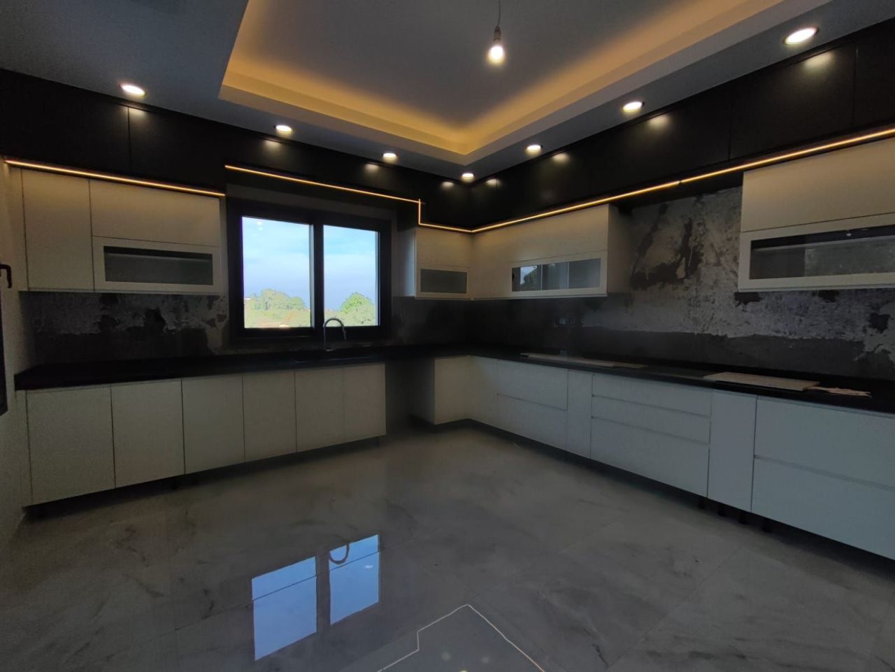 Вилла в Кирении, Кипр, 440 м² - фото 17