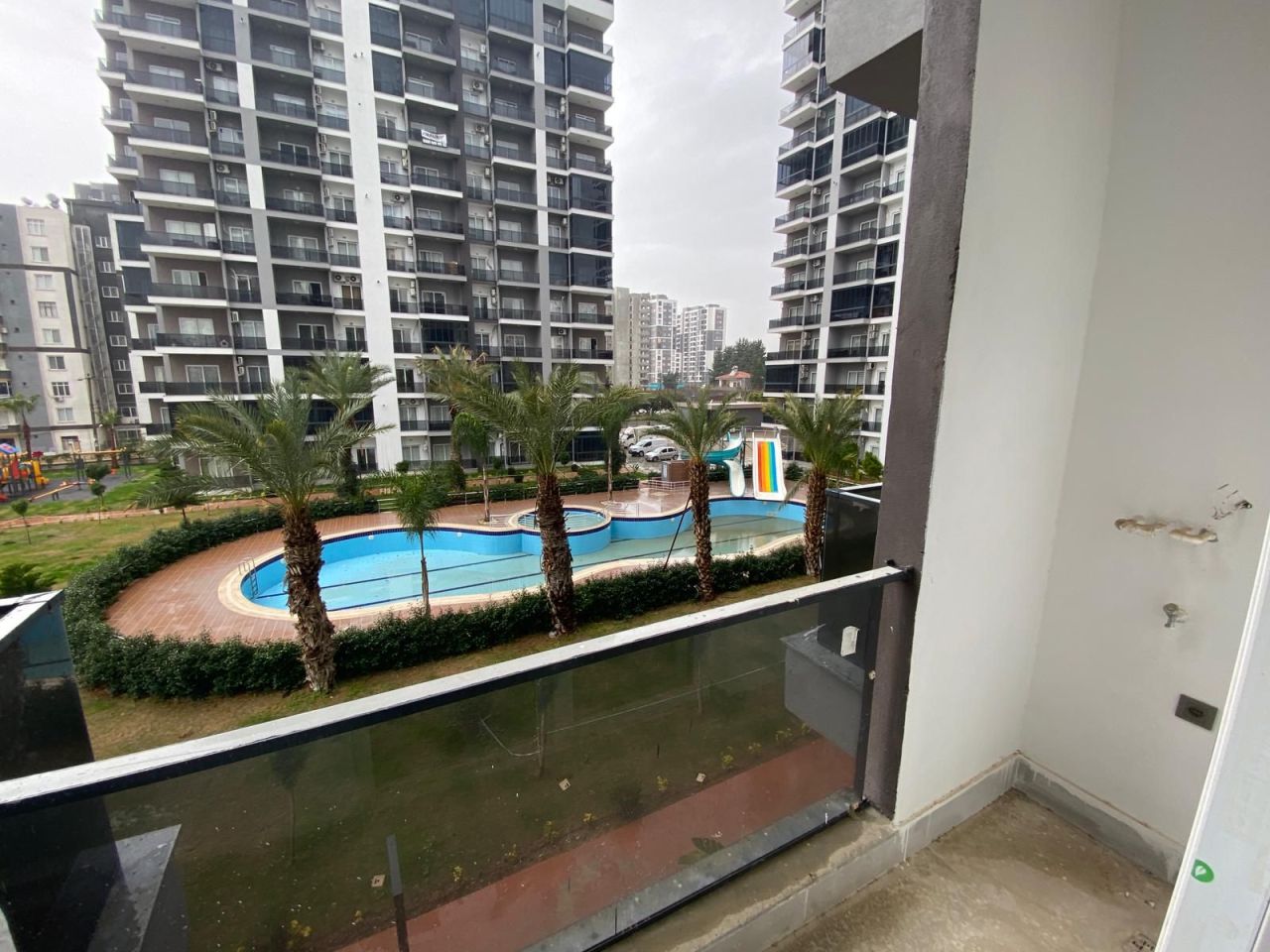 Квартира в Мерсине, Турция, 50 м² - фото 1