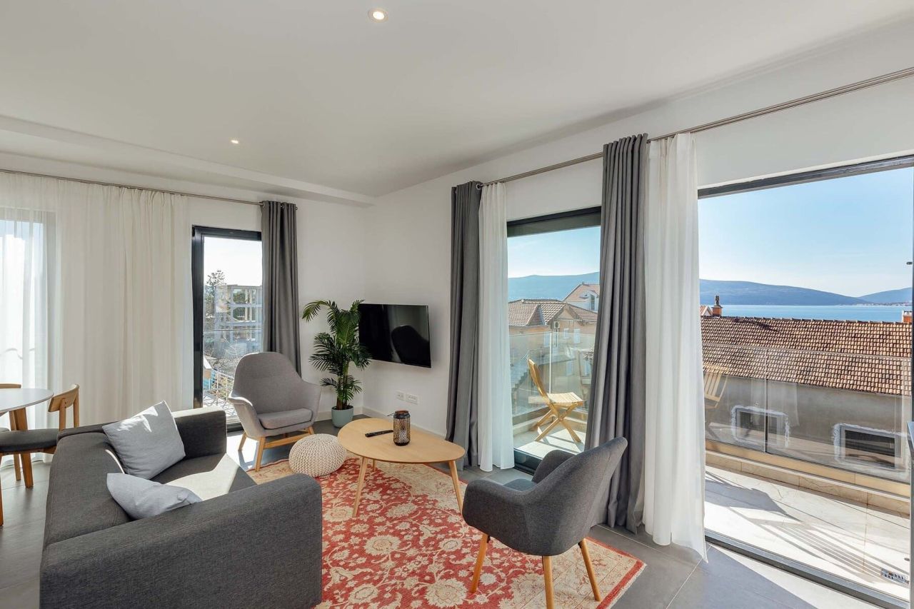 Апартаменты в Тивате, Черногория, 55 м² - фото 6