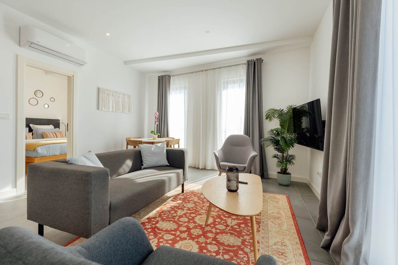 Апартаменты в Тивате, Черногория, 55 м² - фото 8