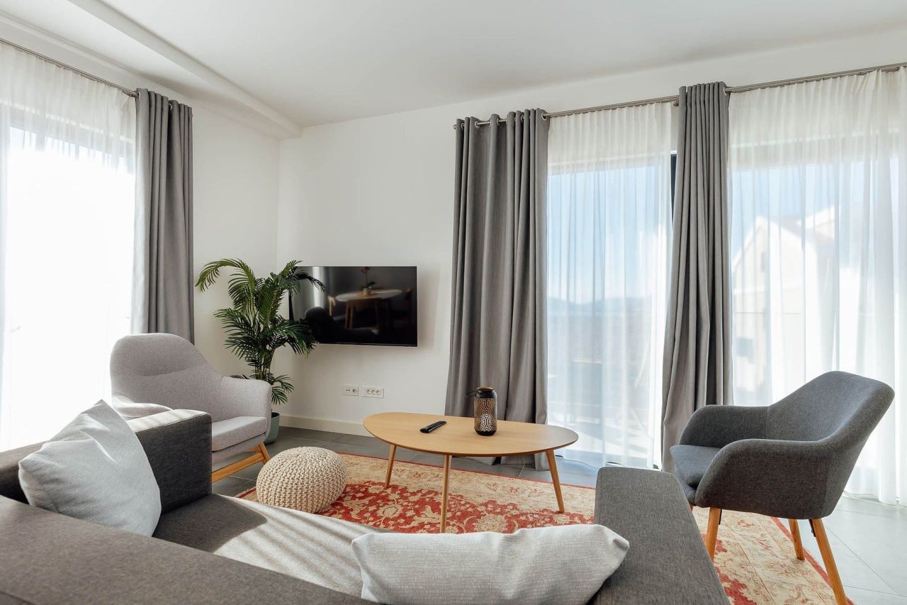 Апартаменты в Тивате, Черногория, 55 м² - фото 10