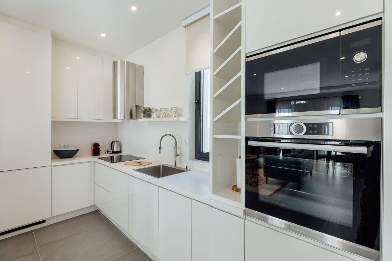 Апартаменты в Тивате, Черногория, 55 м² - фото 11