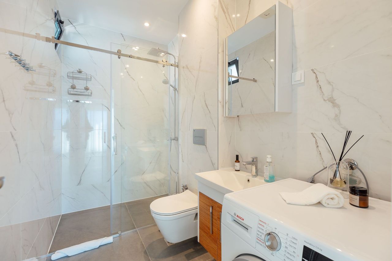 Апартаменты в Тивате, Черногория, 55 м² - фото 14