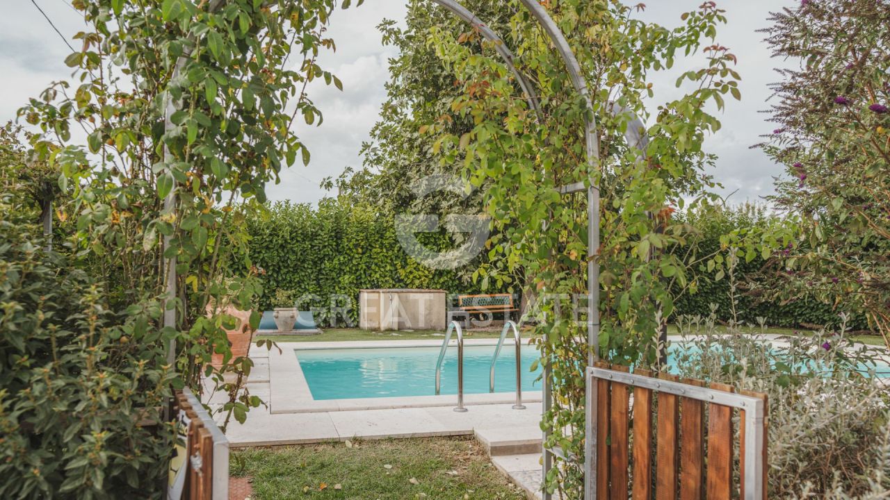 Дом Castel Ritaldi, Италия, 300 м² - фото 7
