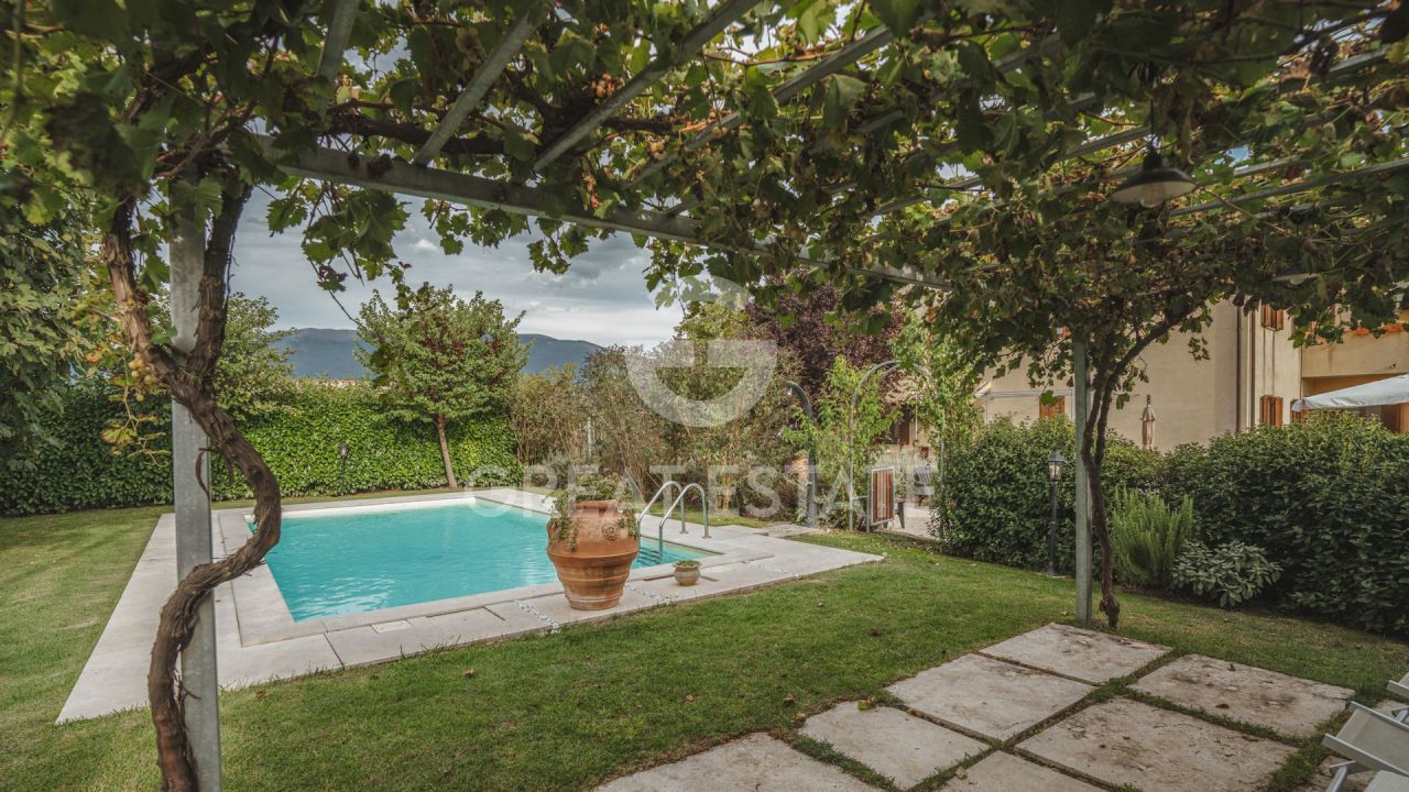 Дом Castel Ritaldi, Италия, 300 м² - фото 8