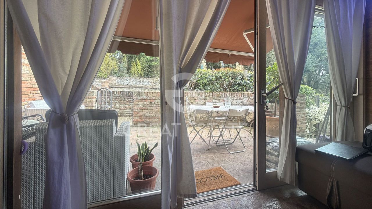 Апартаменты в Сиене, Италия, 147.4 м² - фото 13