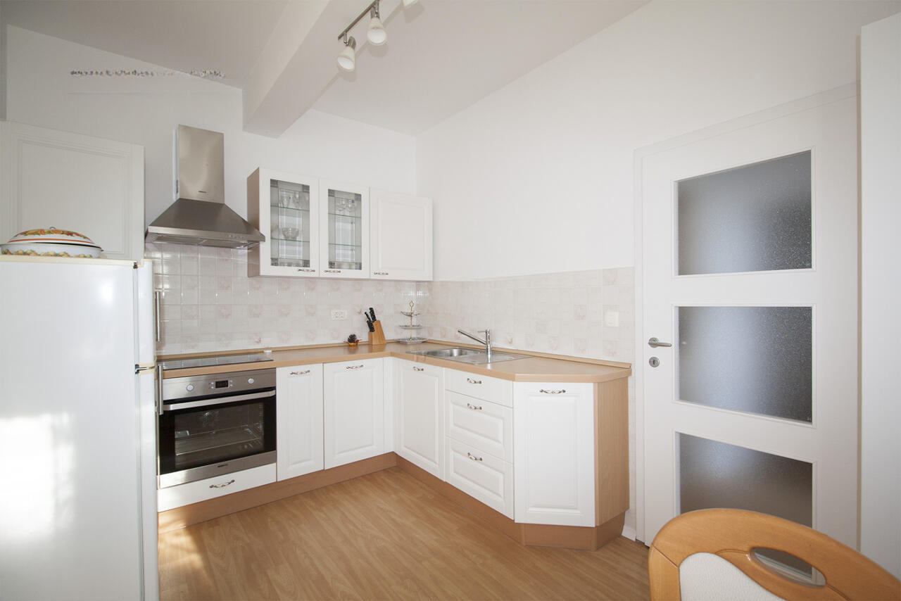 Квартира в Анкаране, Словения, 53 м² - фото 1