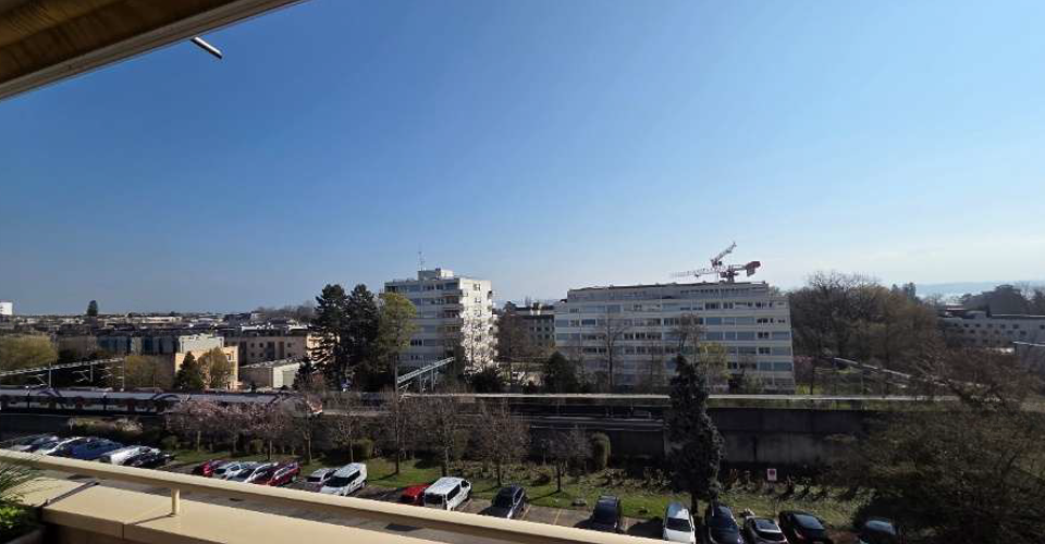 Квартира в Женеве, Швейцария, 60 м² - фото 2