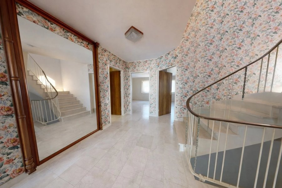 Квартира в Люксембурге, Люксембург, 205 м² - фото 3