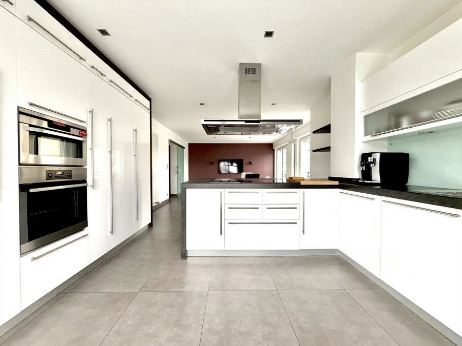 Квартира в Люксембурге, Люксембург, 85 м² - фото 1