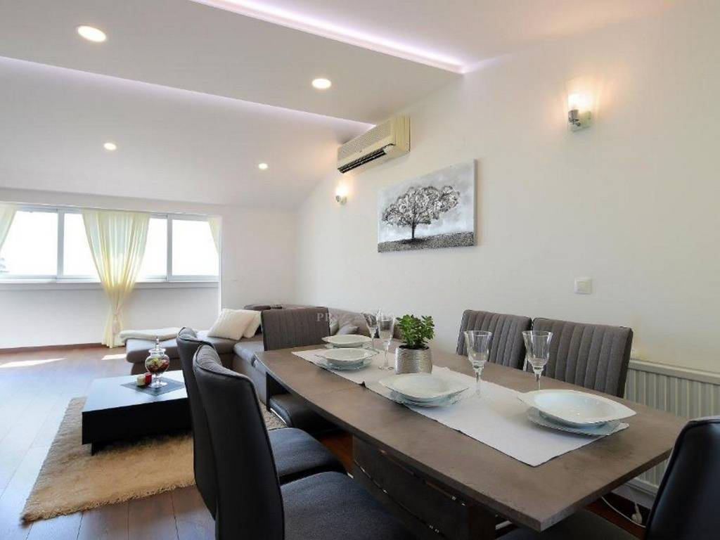 Квартира в Опатии, Хорватия, 66 м² - фото 1