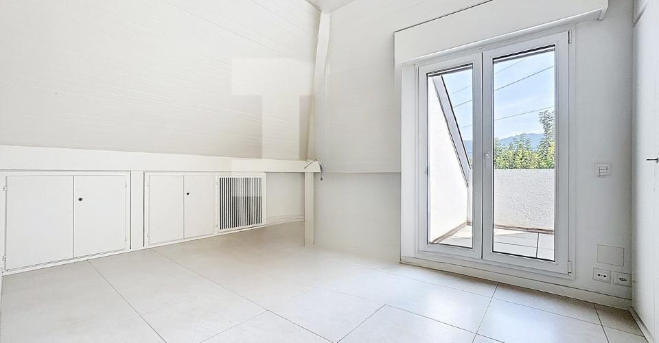 Квартира в Женеве, Швейцария, 91 м² - фото 8