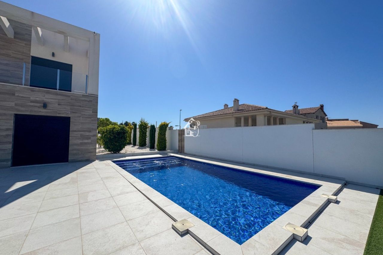 Вилла в Сан-Фульхенсио, Испания, 250 м² - фото 4