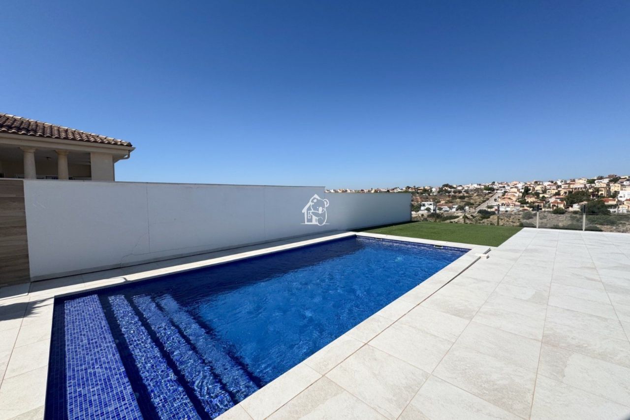 Вилла в Сан-Фульхенсио, Испания, 250 м² - фото 5