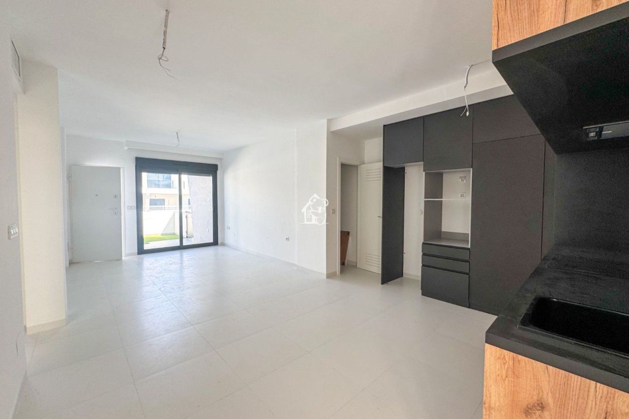 Апартаменты в Сан-Мигель де Салинас, Испания, 115 м² - фото 6