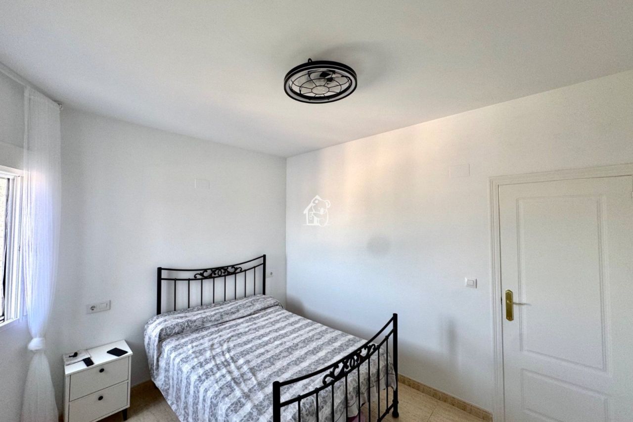 Апартаменты в Сан-Мигель де Салинас, Испания, 50 м² - фото 6