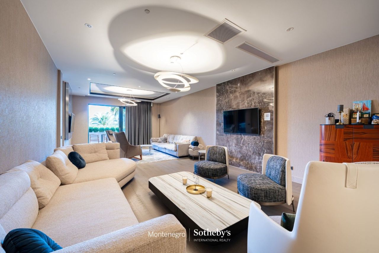 Апартаменты в Тивате, Черногория, 300 м² - фото 7