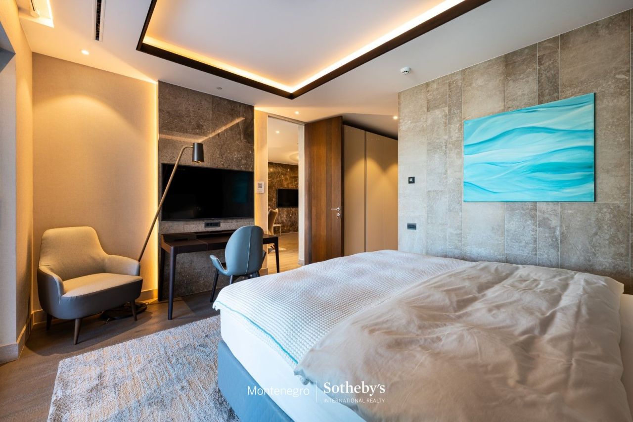 Апартаменты в Тивате, Черногория, 300 м² - фото 13