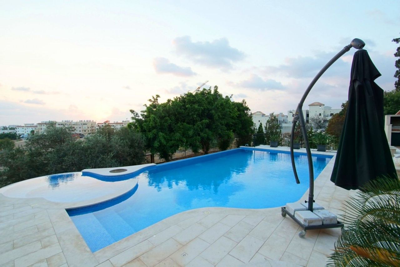 Вилла в Пафосе, Кипр, 380 м² - фото 2