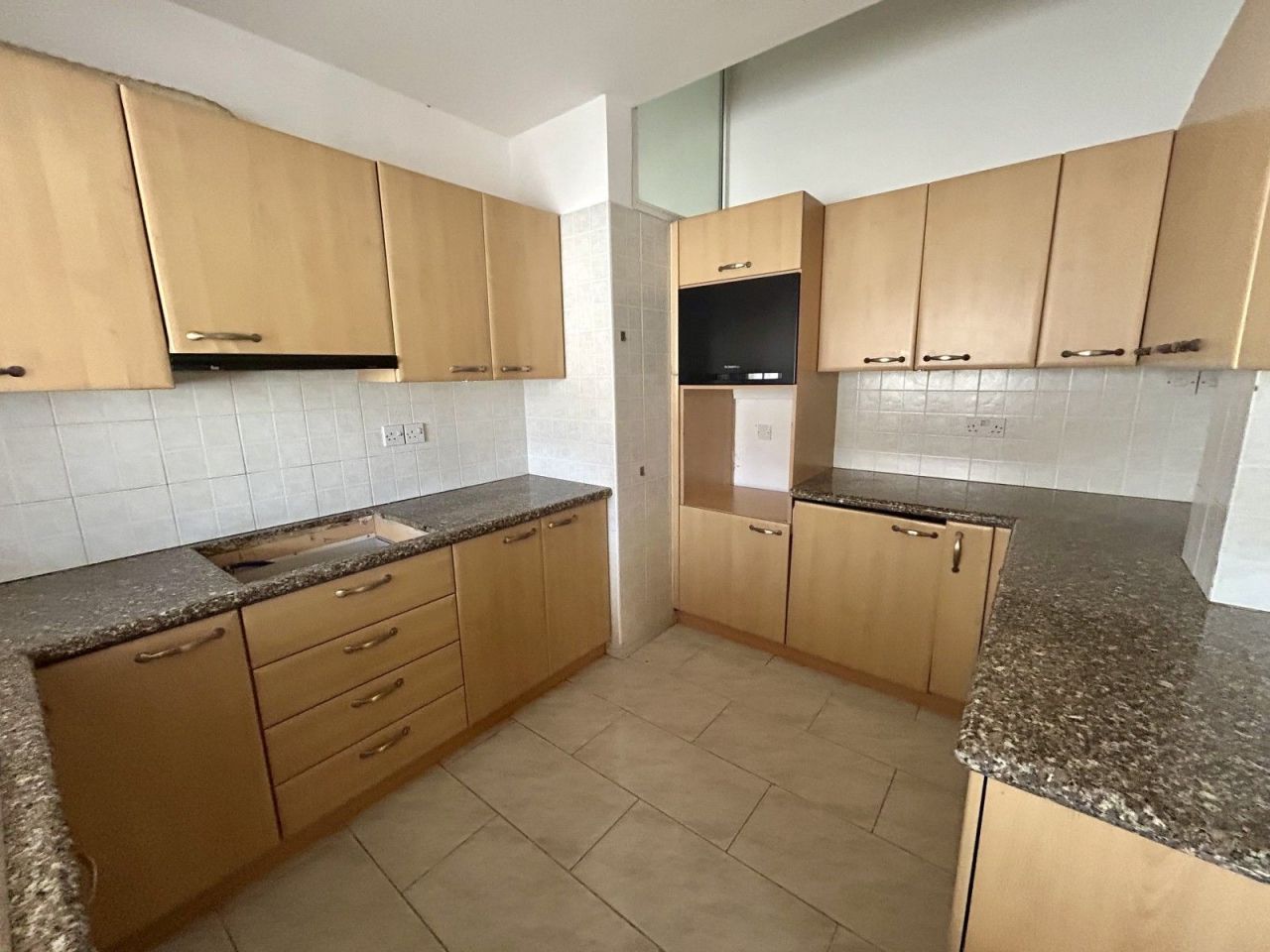 Бунгало в Пафосе, Кипр, 700 м² - фото 6