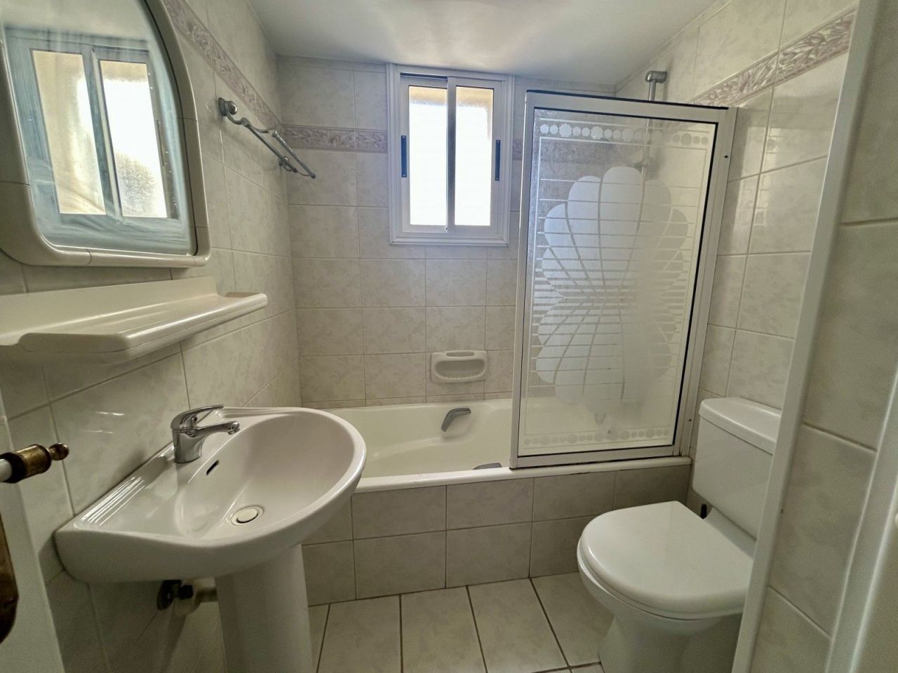 Бунгало в Пафосе, Кипр, 700 м² - фото 15