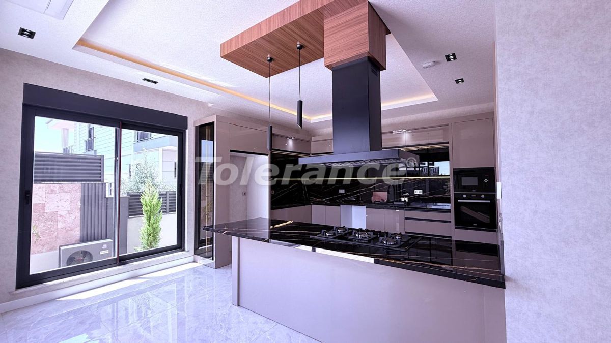Вилла в Анталии, Турция, 600 м² - фото 9