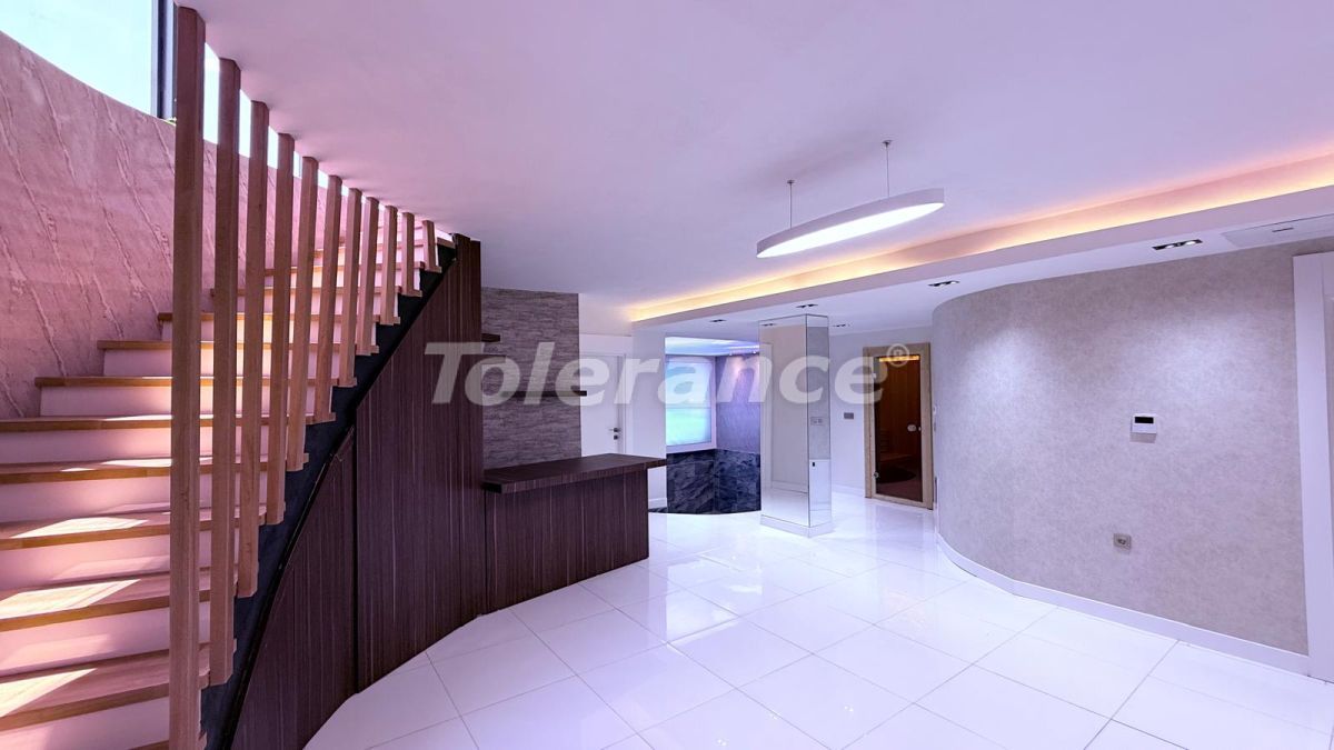 Вилла в Анталии, Турция, 600 м² - фото 11