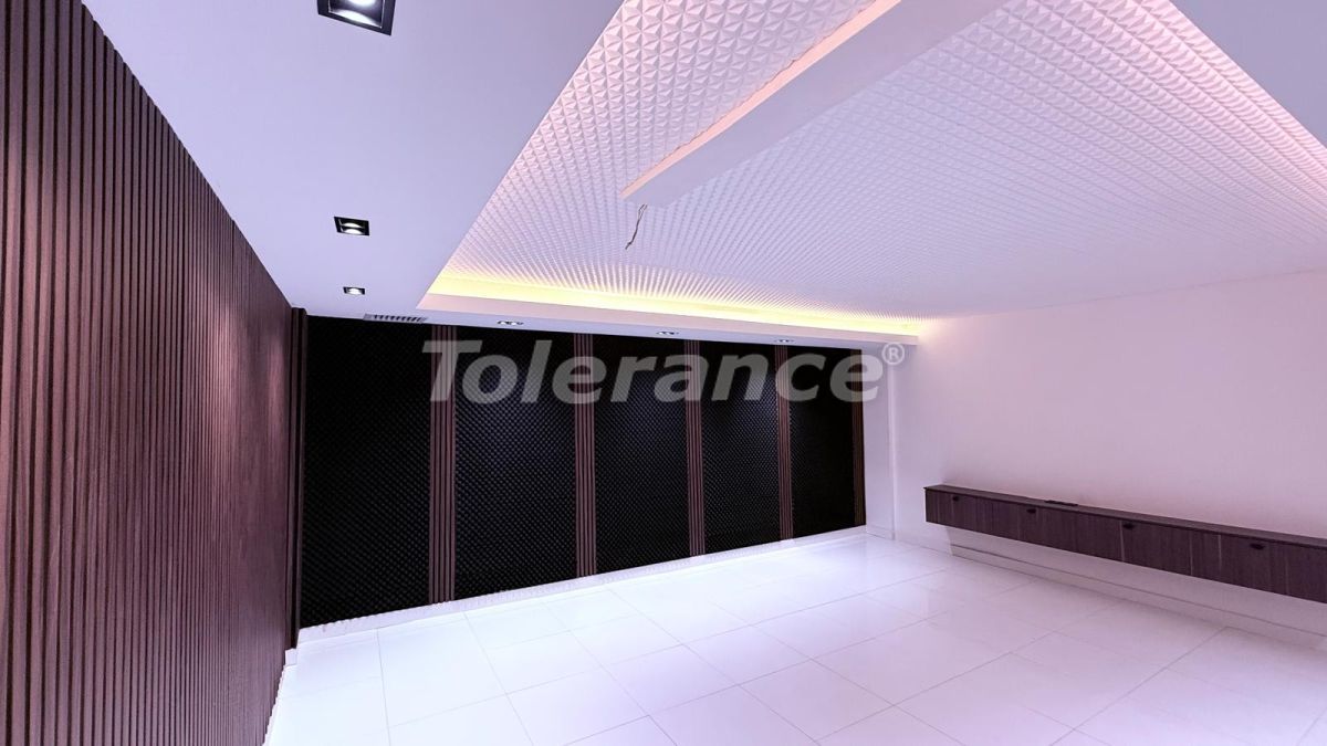 Вилла в Анталии, Турция, 600 м² - фото 18