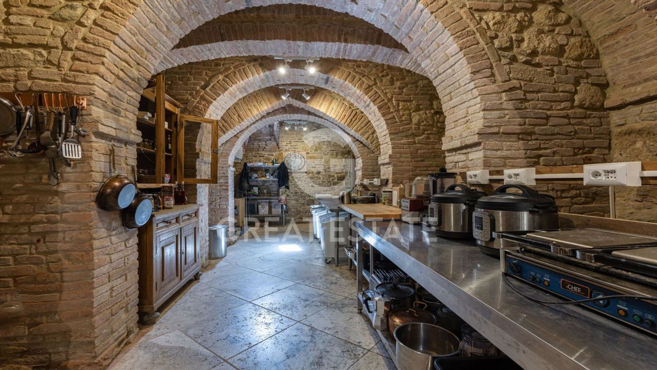 Апартаменты в Монтепульчано, Италия, 405 м² - фото 11