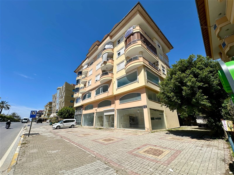 Коммерческая недвижимость в Алании, Турция, 700 м² - фото 1