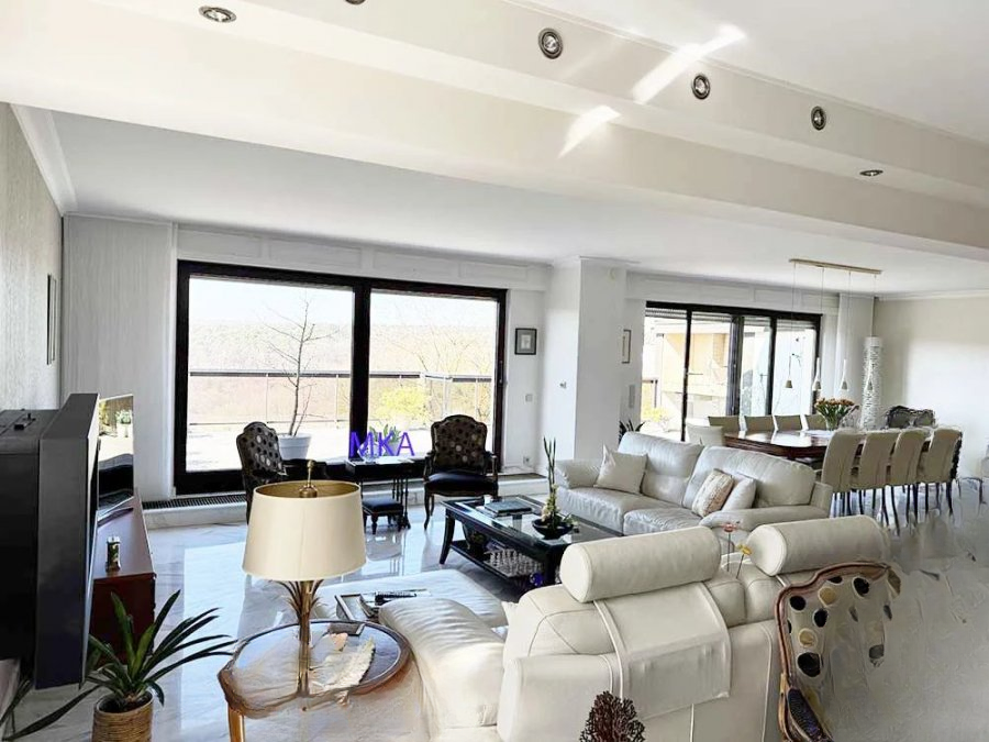 Квартира в Люксембурге, Люксембург, 238 м² - фото 2