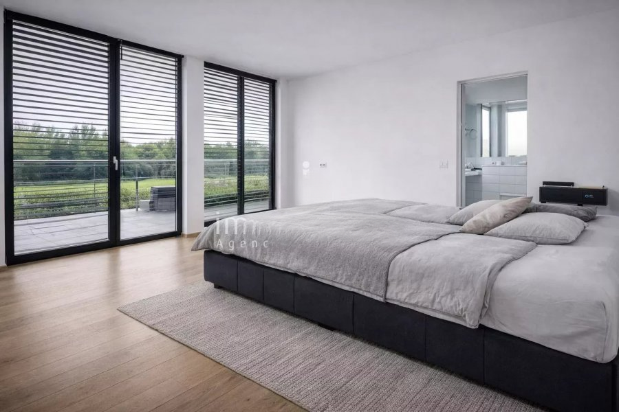 Квартира в Люксембурге, Люксембург, 650 м² - фото 3