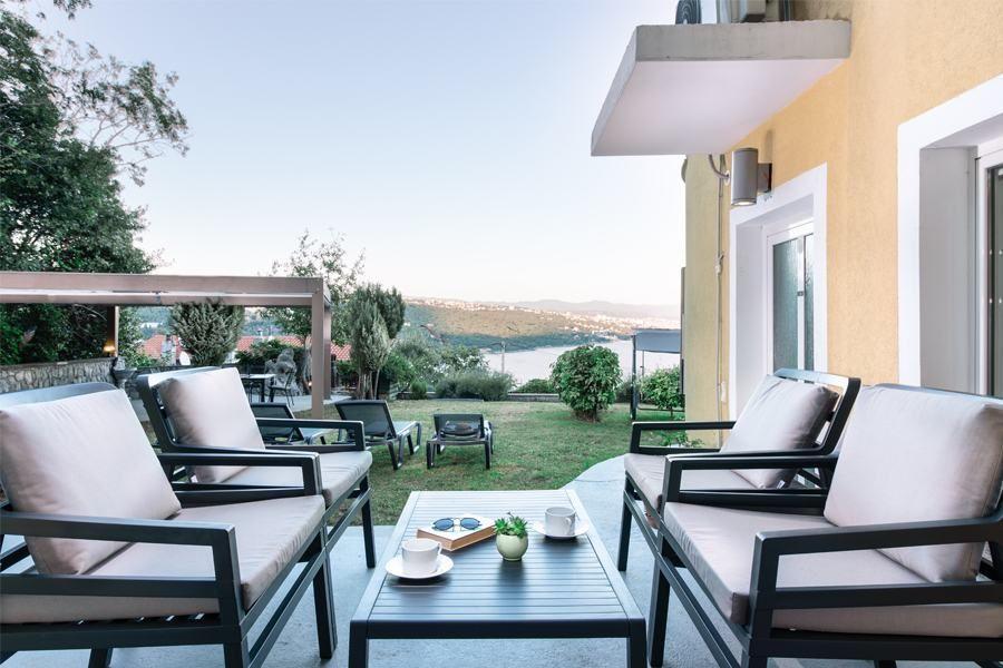 Отель, гостиница в Опатии, Хорватия, 170 м² - фото 1