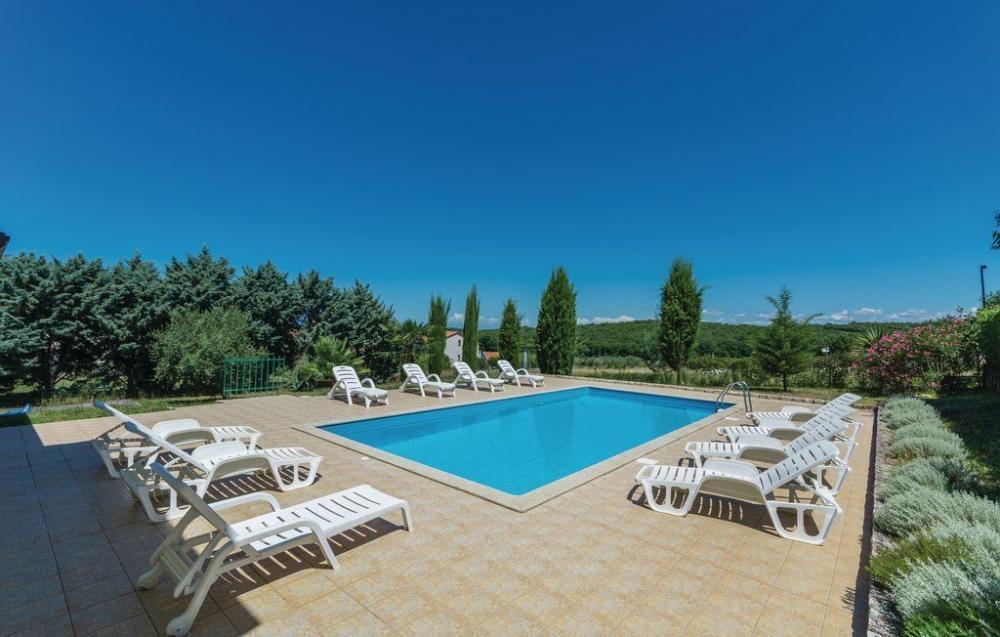 Отель, гостиница в Порече, Хорватия, 510 м² - фото 3