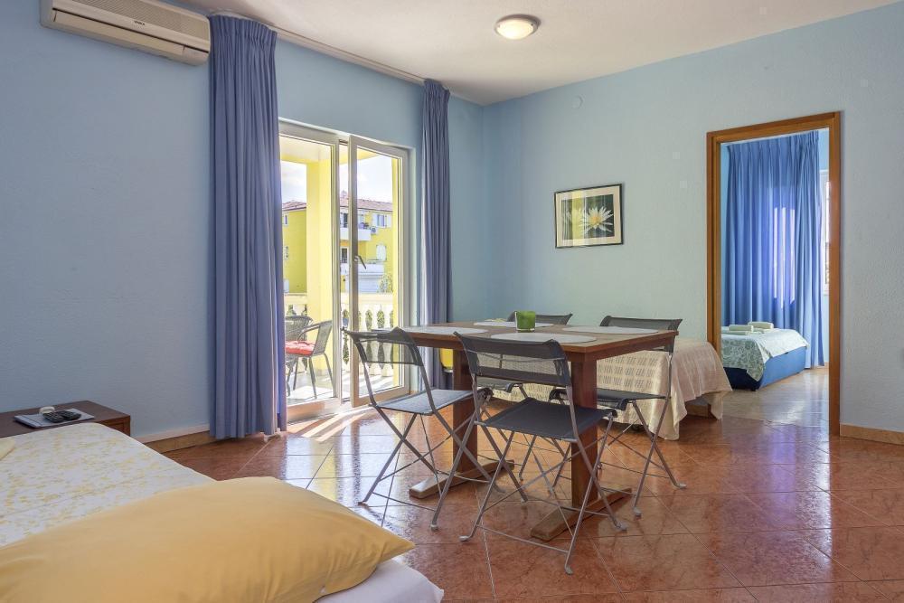 Отель, гостиница в Пуле, Хорватия, 735 м² - фото 5