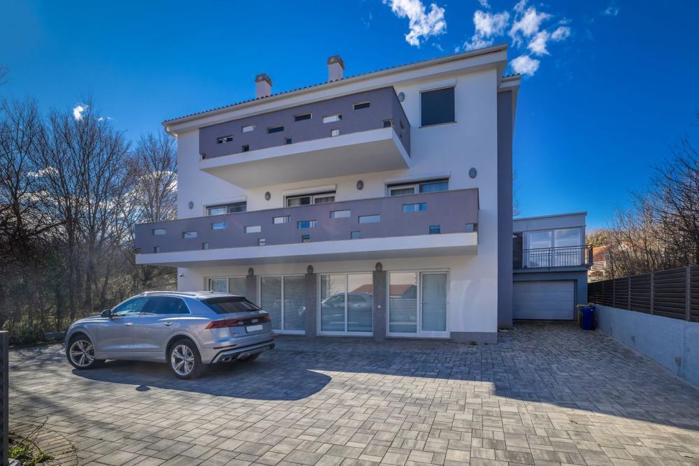 Отель, гостиница Čižići, Dobrinj, Хорватия, 790 м² - фото 5