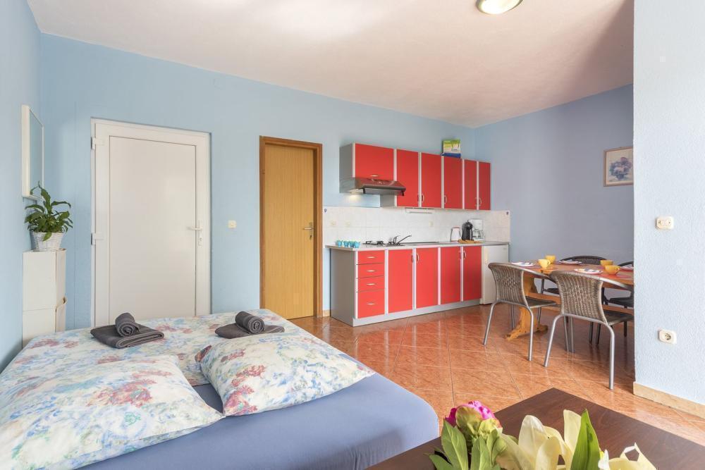 Отель, гостиница в Пуле, Хорватия, 735 м² - фото 11