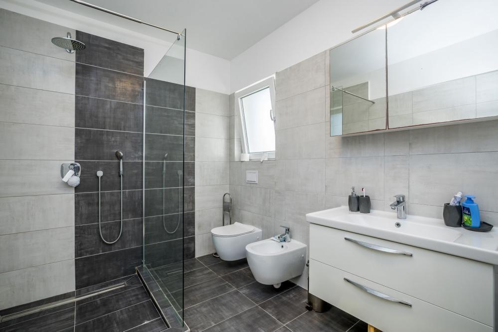 Отель, гостиница Čižići, Dobrinj, Хорватия, 790 м² - фото 11