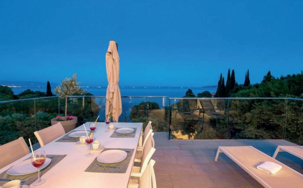 Отель, гостиница в Опатии, Хорватия, 1 205 м² - фото 11