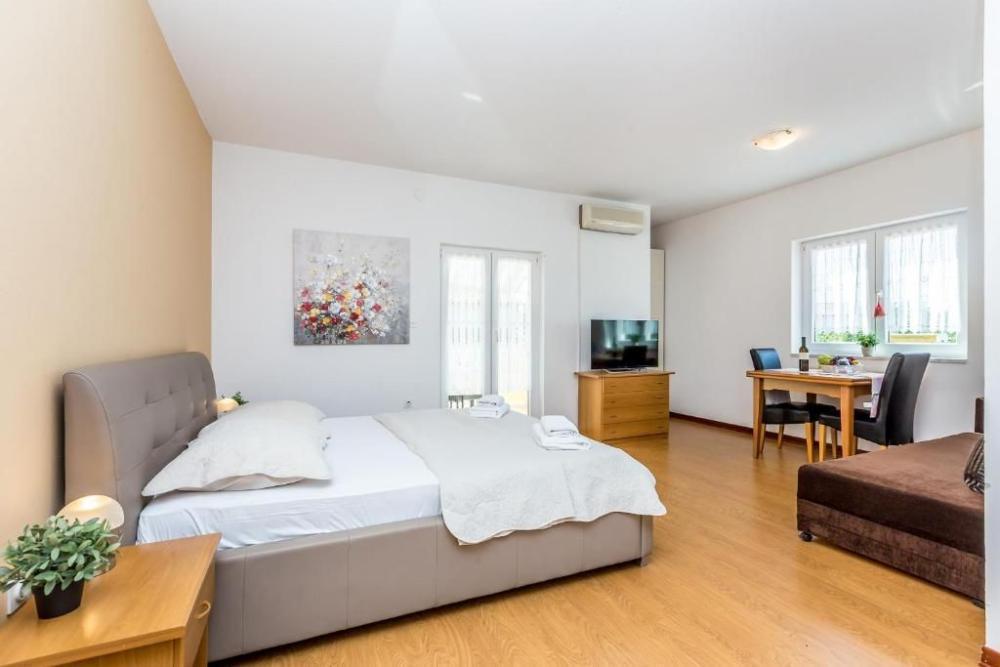 Отель, гостиница в Малинска-Дубашнице, Хорватия, 681 м² - фото 14