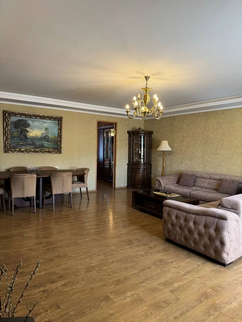 Квартира в Тбилиси, Грузия, 125 м² - фото 1