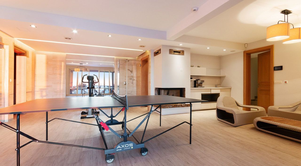 Вилла в Режевичах, Черногория, 600 м² - фото 12