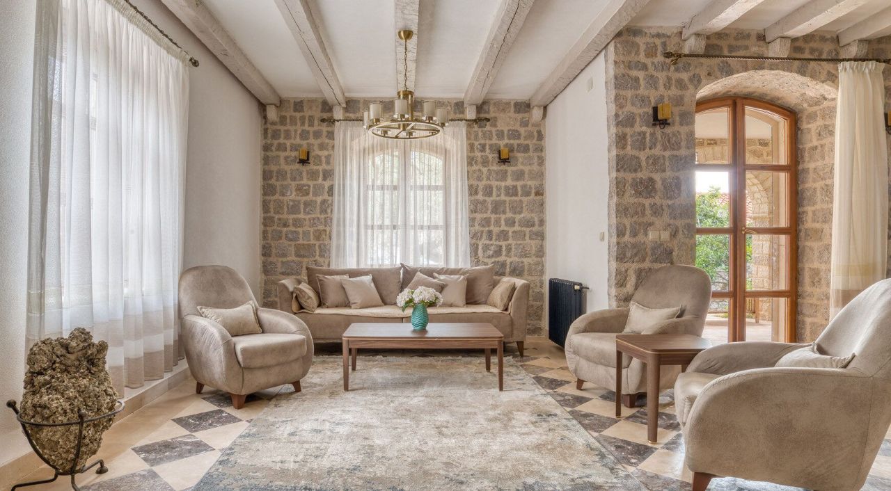 Вилла в Режевичах, Черногория, 480 м² - фото 9