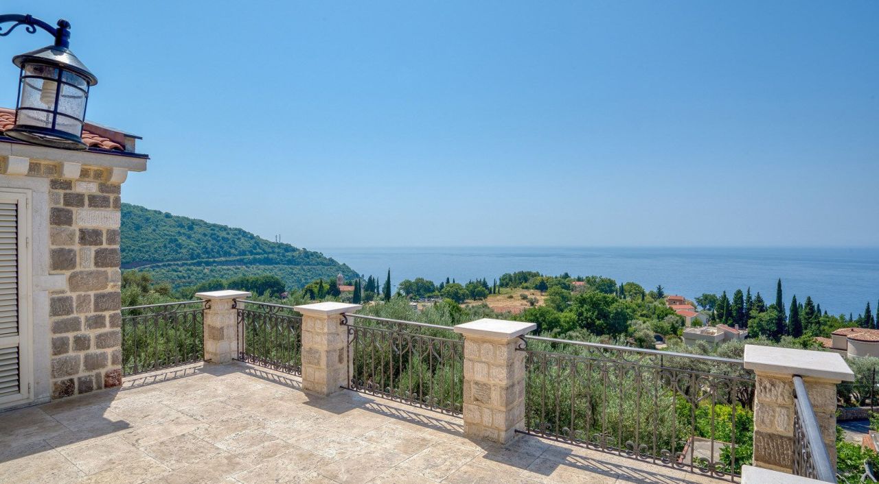 Вилла в Режевичах, Черногория, 480 м² - фото 14