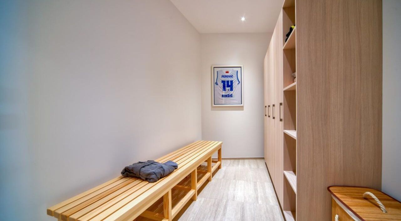 Вилла в Режевичах, Черногория, 750 м² - фото 6