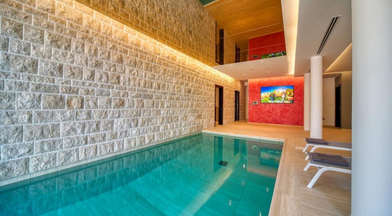 Вилла в Режевичах, Черногория, 750 м² - фото 14