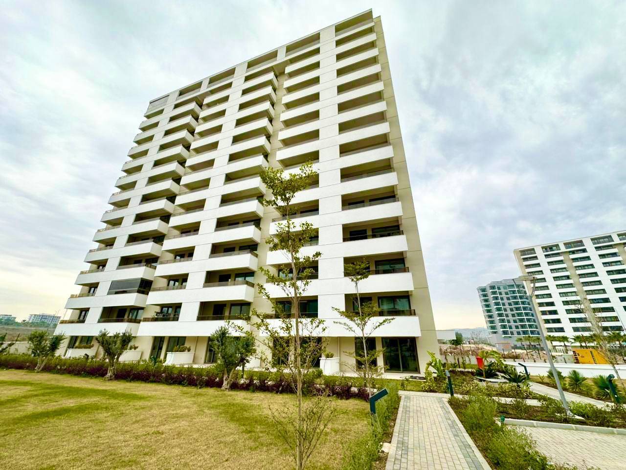 Квартира в Мерсине, Турция, 83 м² - фото 1