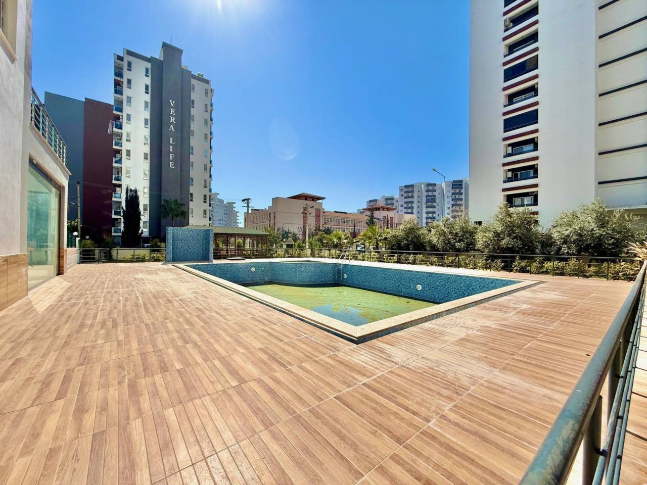 Квартира в Мерсине, Турция, 70 м² - фото 1